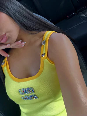 DÉBARDEUR MIU MIU JAUNE AVEC LOGO MULTICOLORE