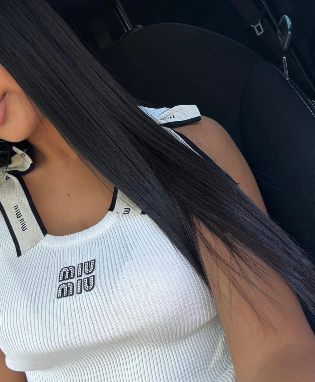 TOP MIU MIU BLANC AVEC NOEUD