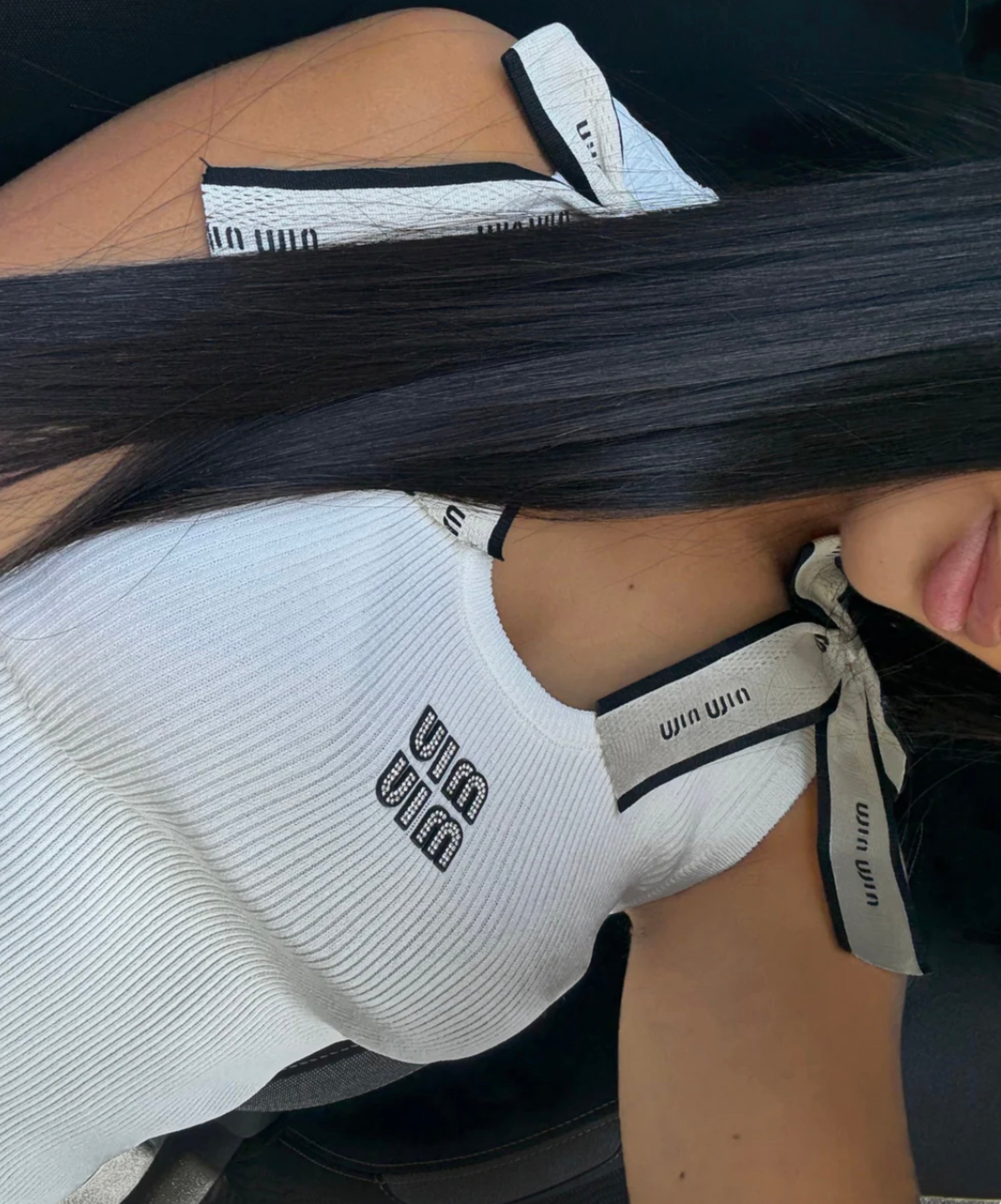 TOP MIU MIU BLANC AVEC NOEUD
