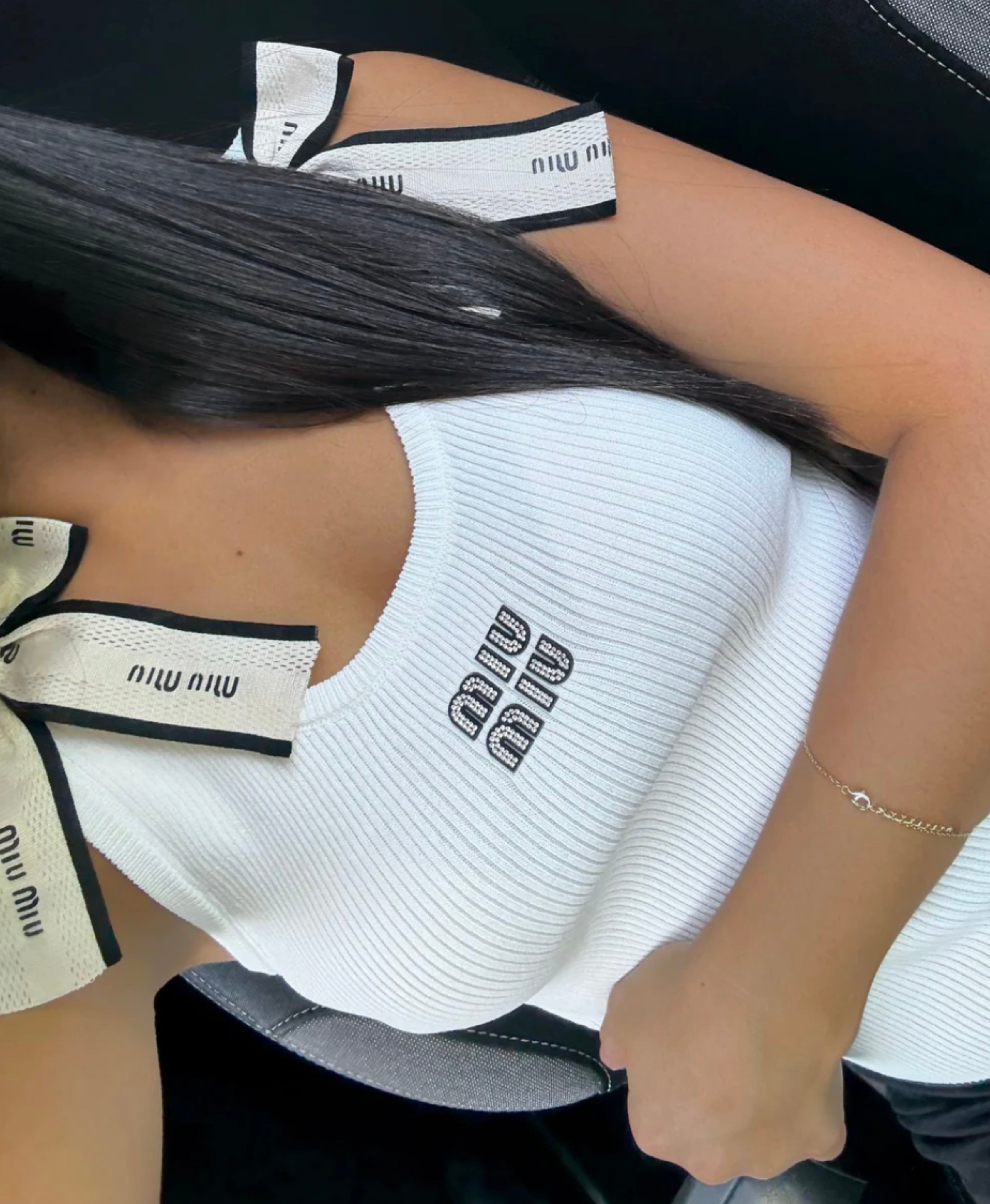 TOP MIU MIU BLANC AVEC NOEUD