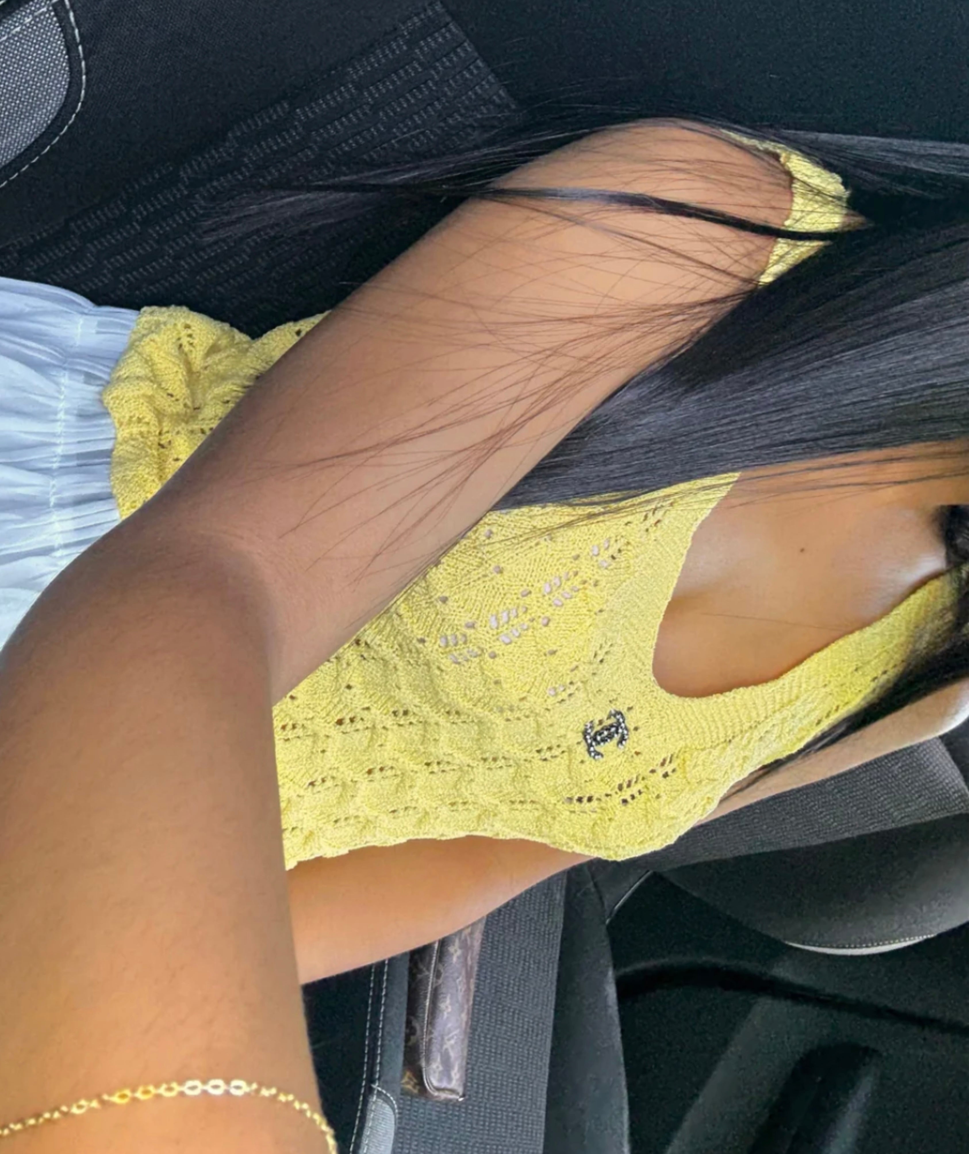 TOP CHANEL JAUNE AVEC VOLANTS